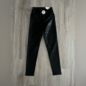 NWT OFFLINE By Aerie Real Me High Waisted Crossover Legging Black Metallic - M